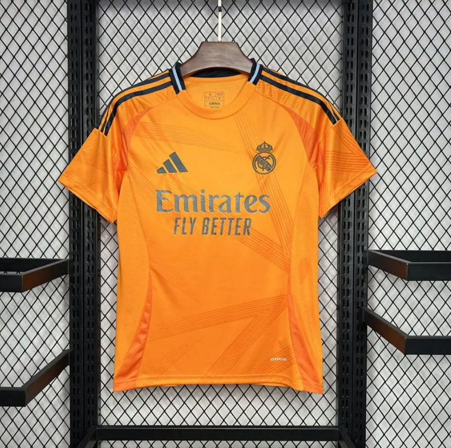 قميص ريال مدريد الاحتياطي 2024/25 - نسخة المشجعين