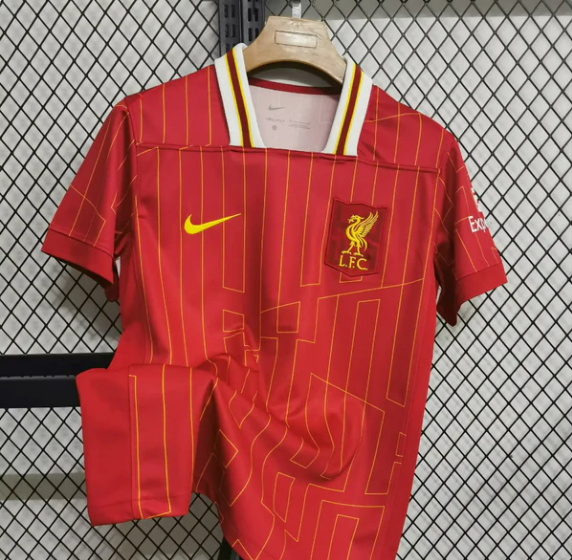 Liverpool 24-25 Heimstadiontrikot - Fansversion
