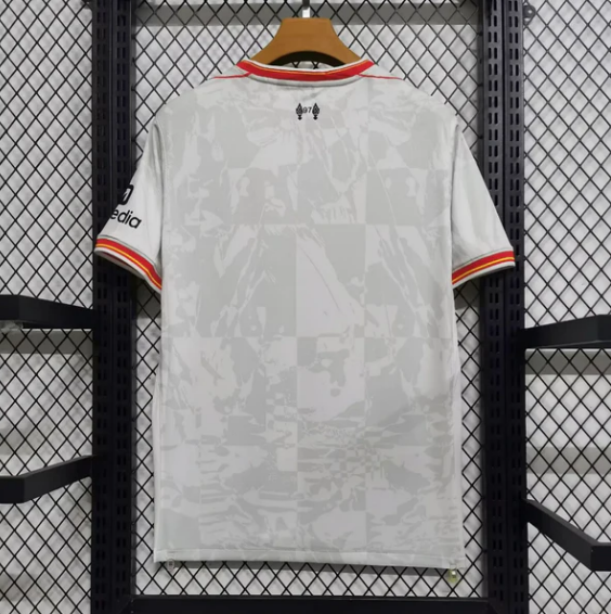 Liverpool 24-25 Auswärtsstadiontrikot - Fanversion