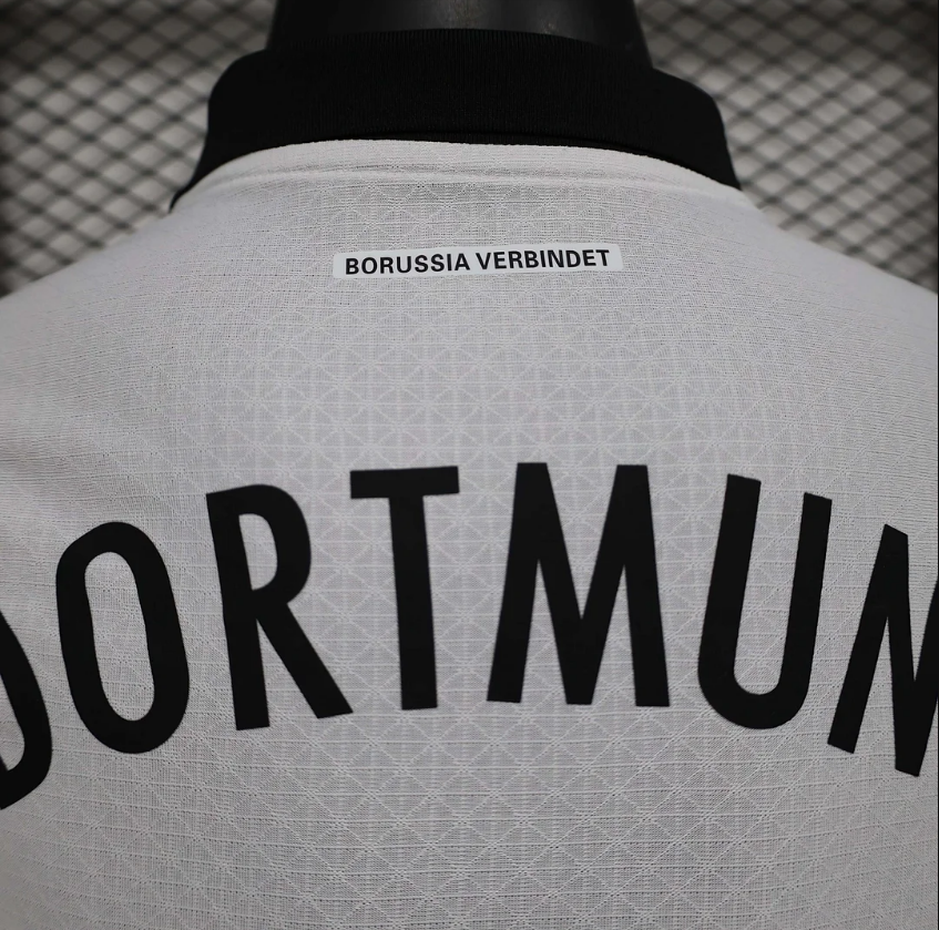 BORUSSIA DORTMUND 24/25 Drittes Trikot - Spielerversion
