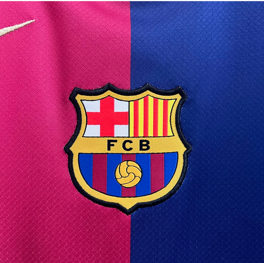 طقم نادي برشلونة الجديد لموسم 24-25 - نسخة المشجعين