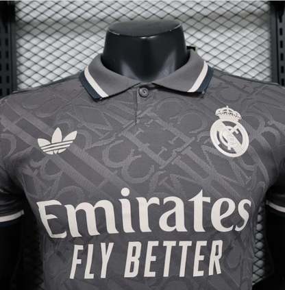 قميص ريال مدريد الاحتياطي 2024/25 - نسخة اللاعب