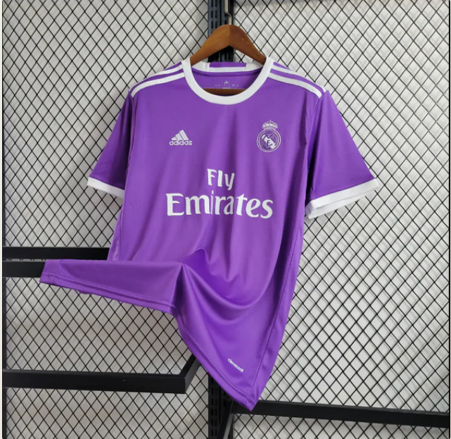 قميص ريال مدريد الاحتياطي لموسم 2016-2017 - نسخة نهائي دوري أبطال أوروبا