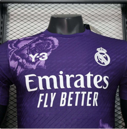 نسخة لاعب ريال مدريد Y-3 الخاصة 2024/2025