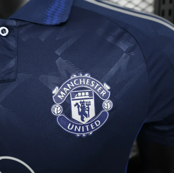 Manchester United 24-25 Auswärtsstadiontrikot - Spielerversion