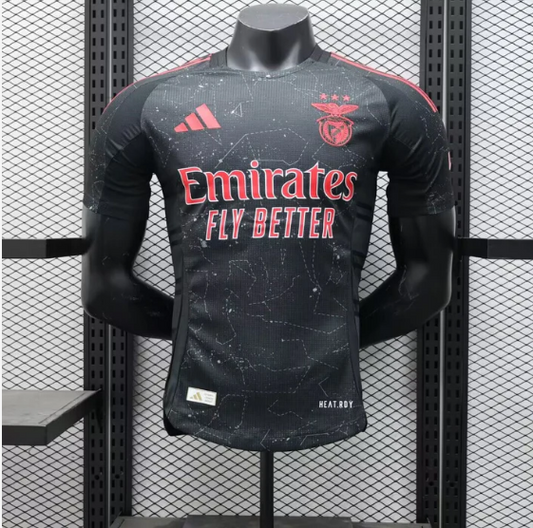 SL BENFICA 24/25 (طقم خارجي) - إصدار اللاعب