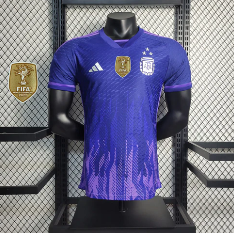 Argentinien 3 Sterne 22-23 Auswärtsstadiontrikot - Spielerversion (mit 2022 Weltmeister-Patch)